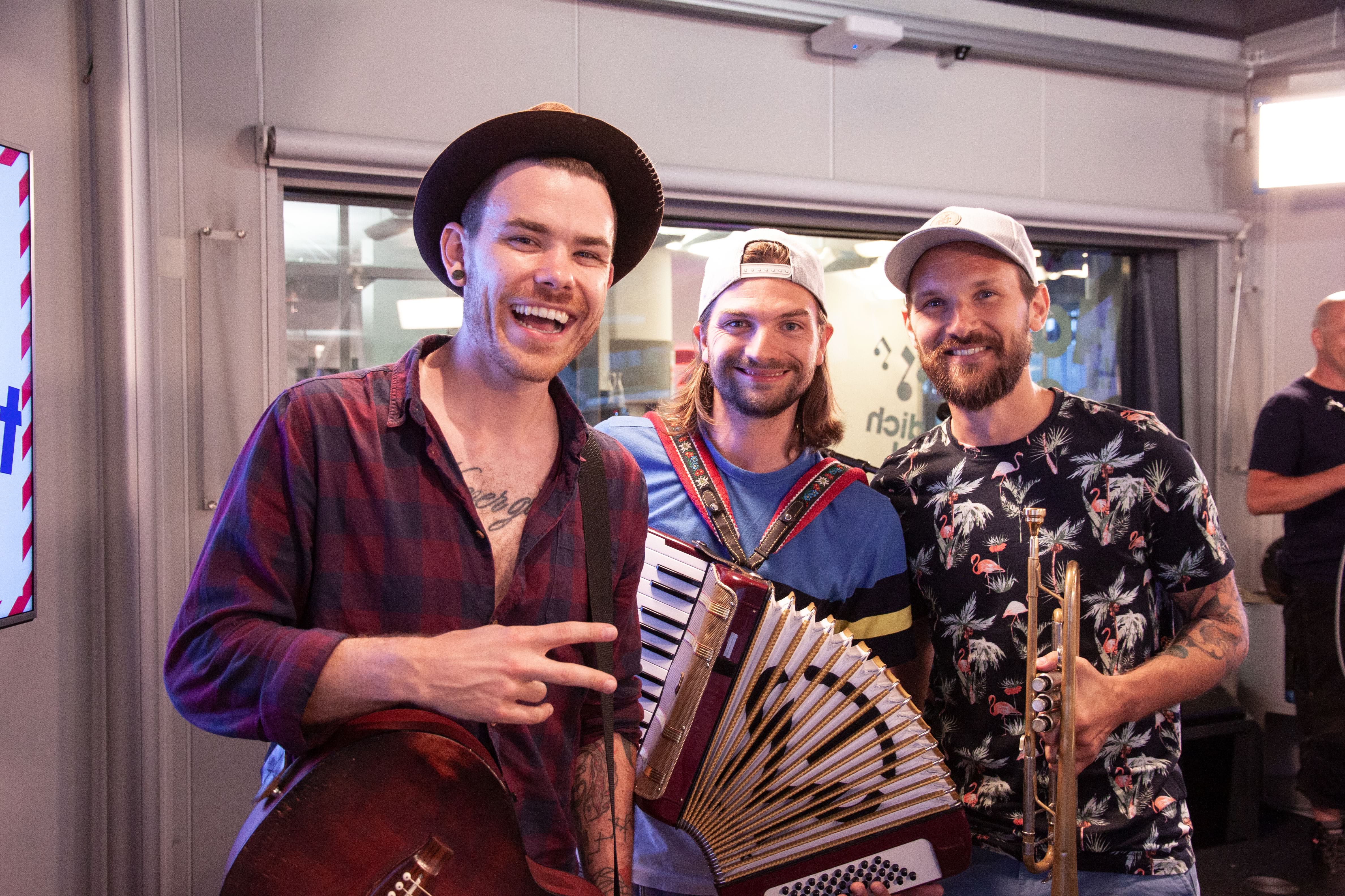 Matakustix: Fotografiert von Anastasia Lopez bei Hitradio Ö3 (ORF)